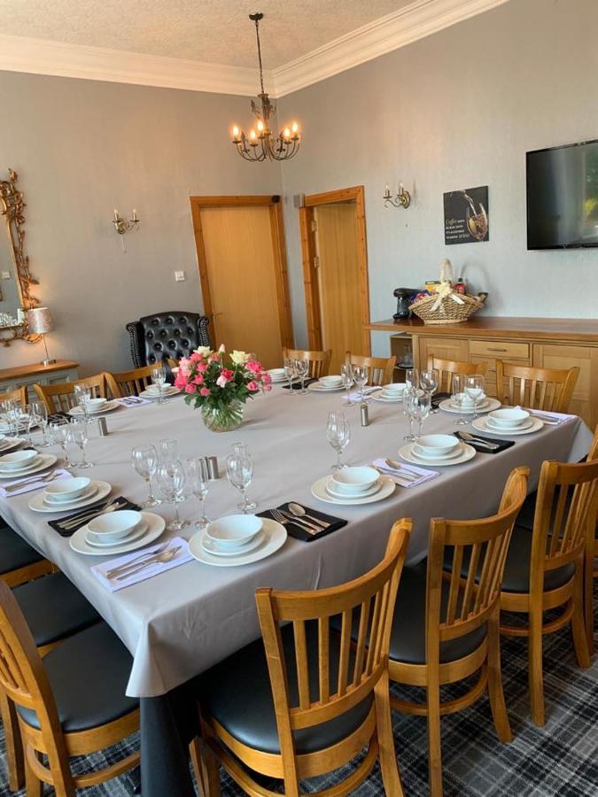 Chandlers Country House รอธเซย์ ภายนอก รูปภาพ